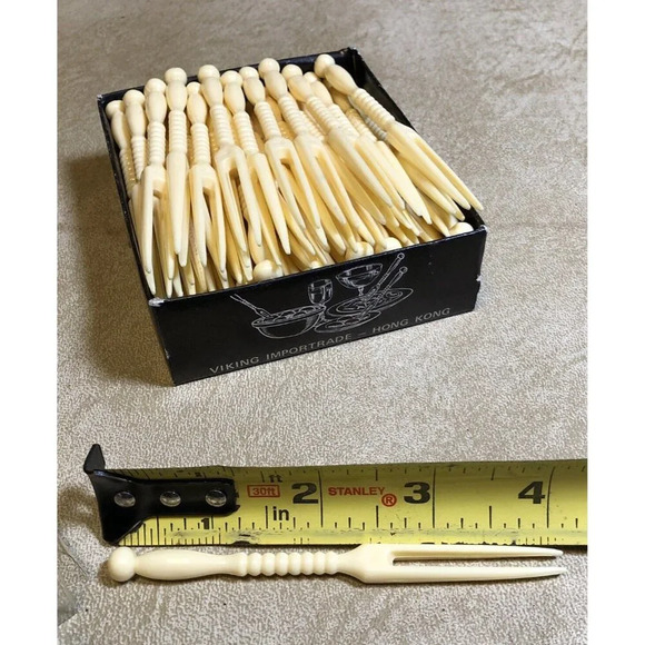 Vintage Set 60 Ivory Coast Hors D'Oeuvres Cocktail Picks Viking Importrade - Picture 5 of 5